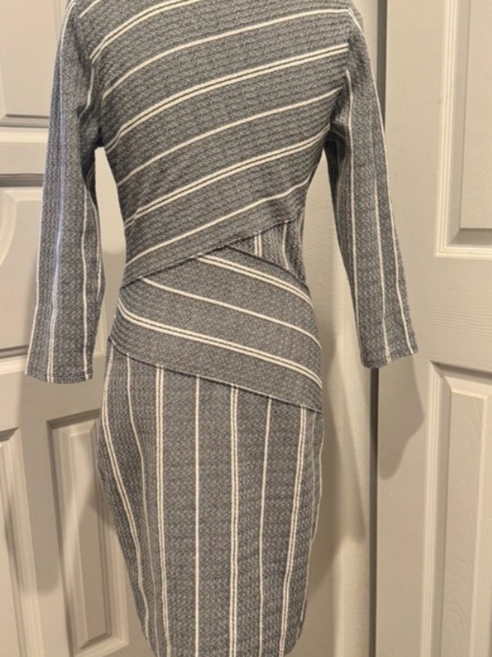 Maeve Anthropologie Wrapped Striped Column Dress Medium Retail $148 MINT